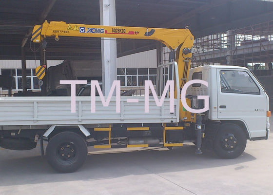 4.2 TM 2,1 ton Angkutan Berat Boom Truck Mounted Crane